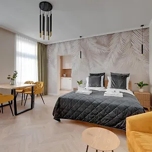  Apartament Sea & Monte Center